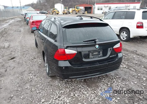 2007 BMW 328Xi z USA, uszkodzony, nr VIN WBAVT73527FZ36705